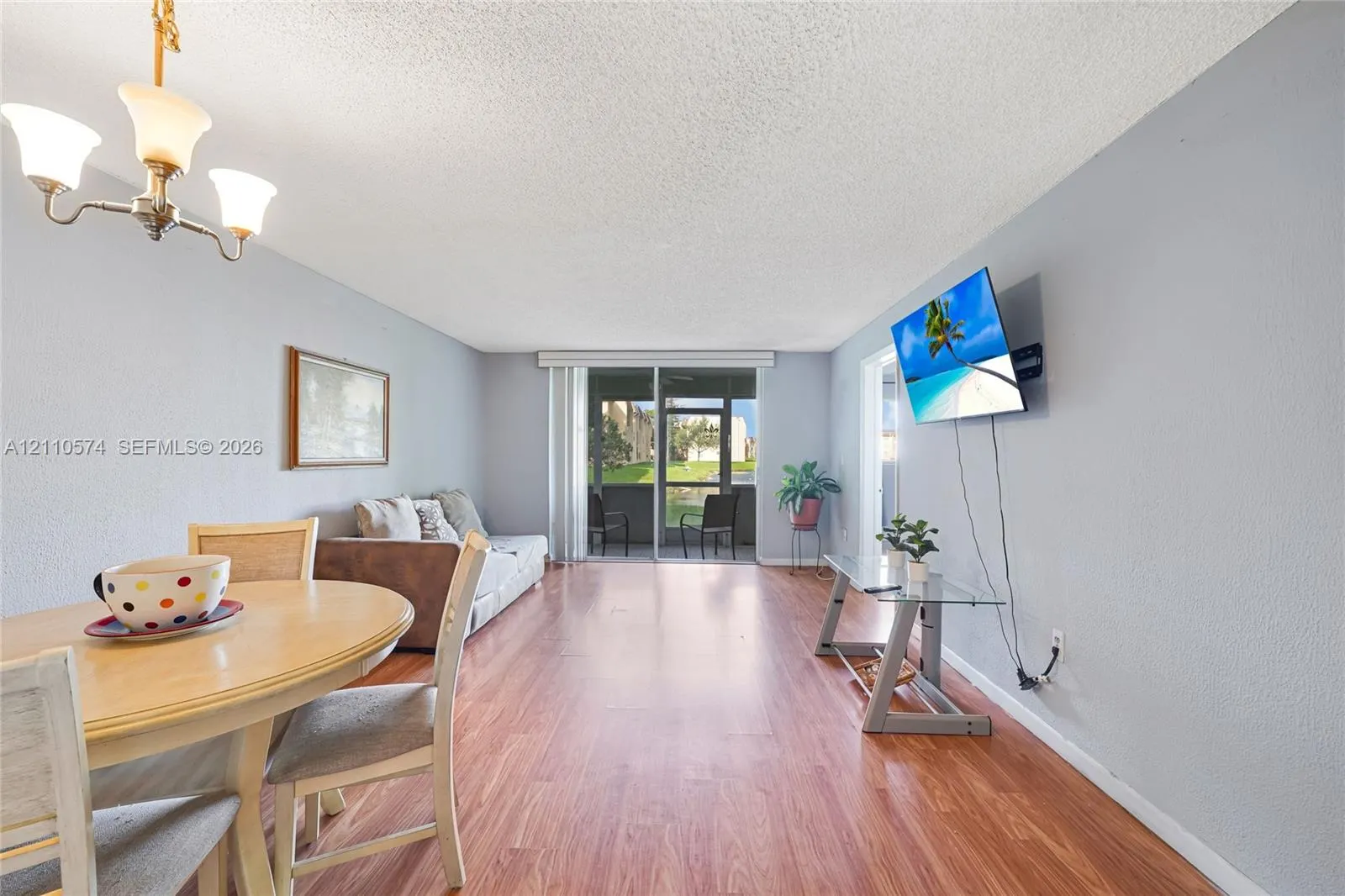 8821 Sunrise Lakes Boulevard #102