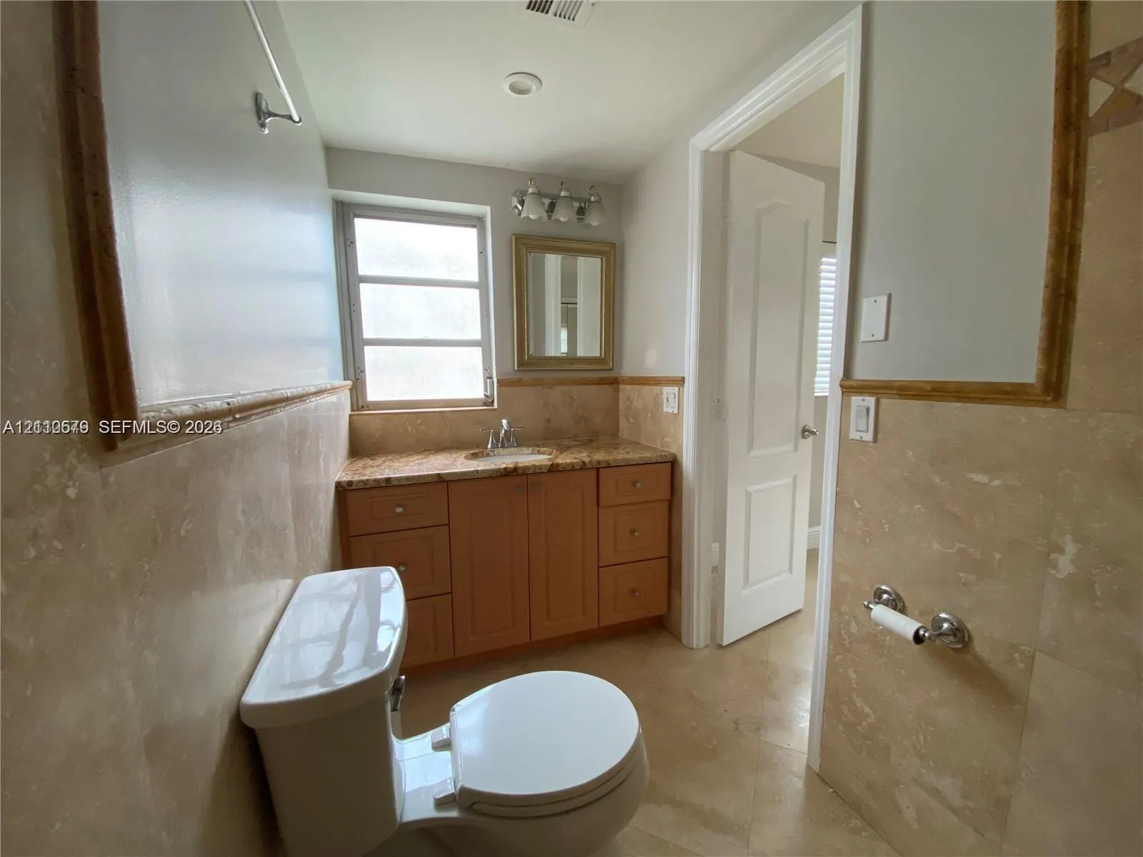 232 NE 12th Avenue #301