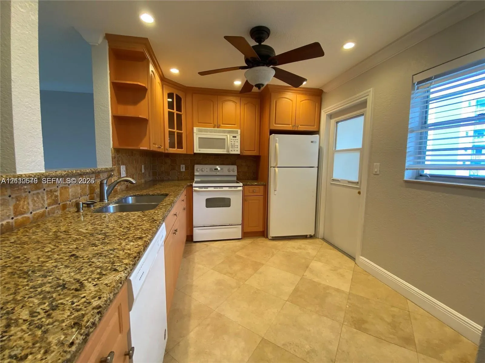 232 NE 12th Avenue #301