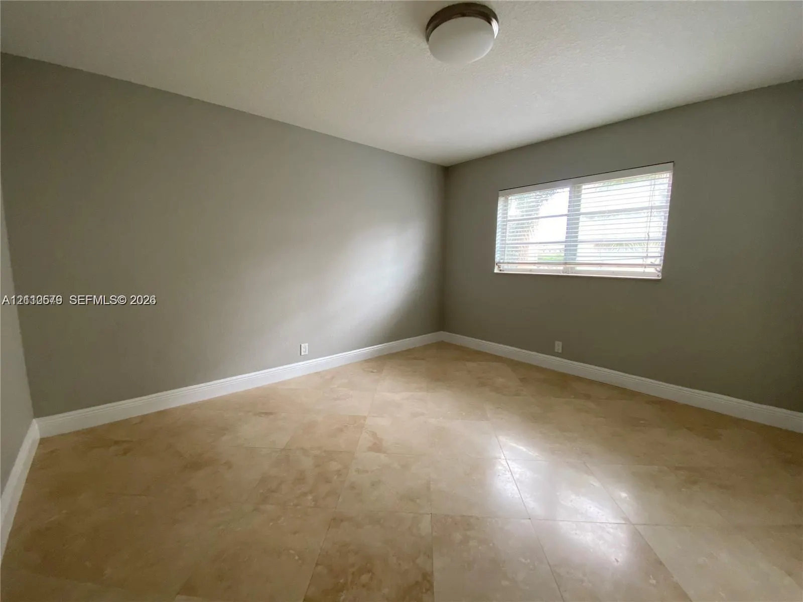 232 NE 12th Avenue #301