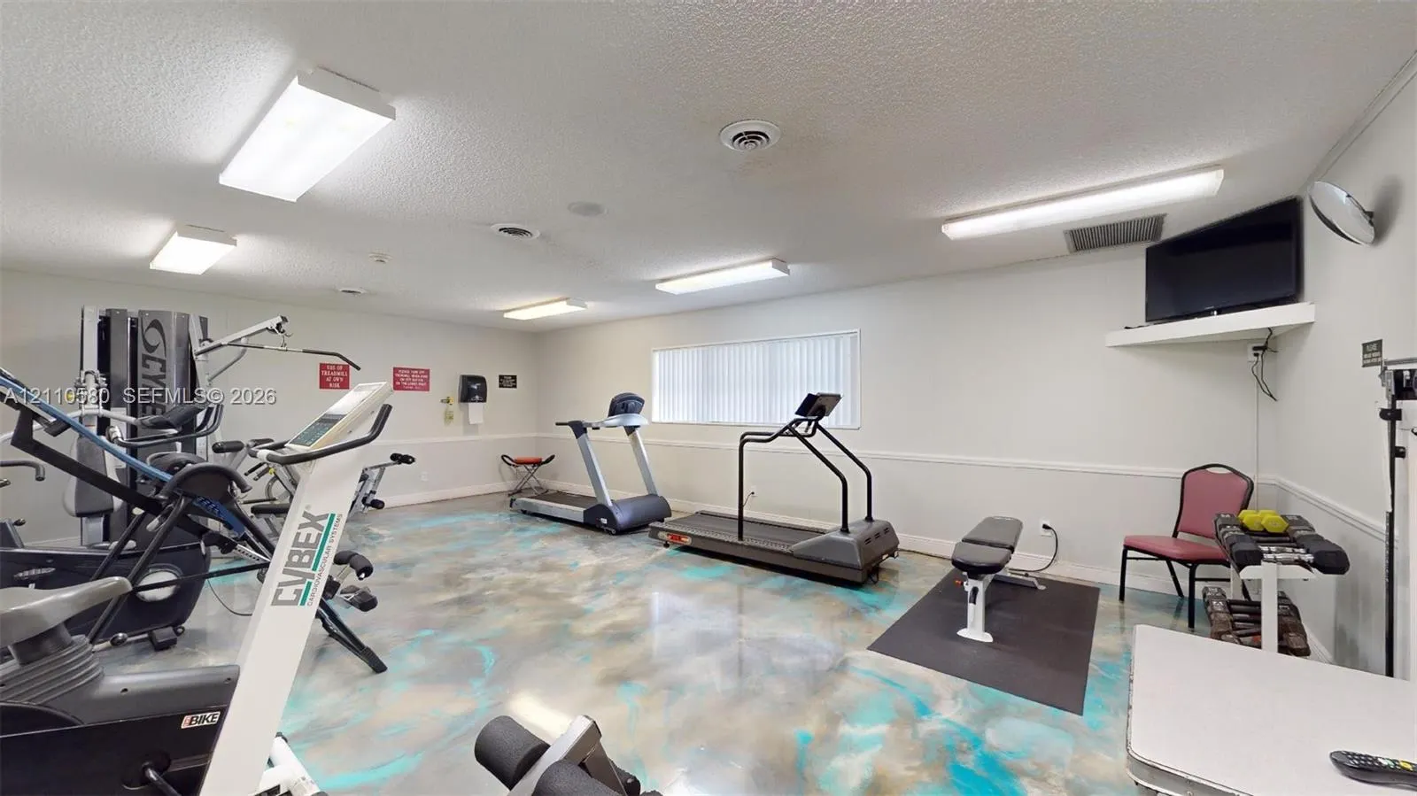 7877 Golf Cir Drive #304