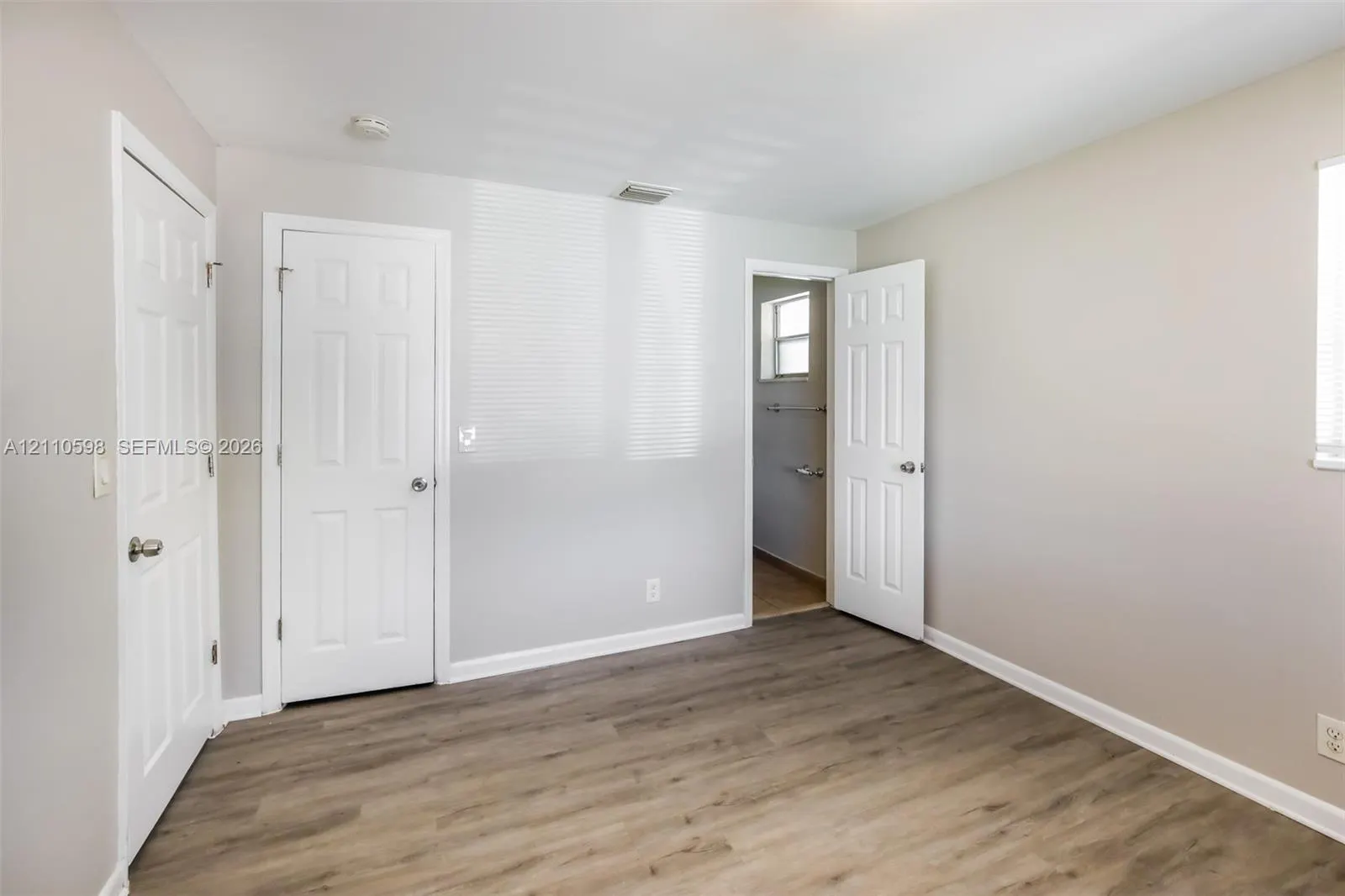 1247 NW 55th Avenue