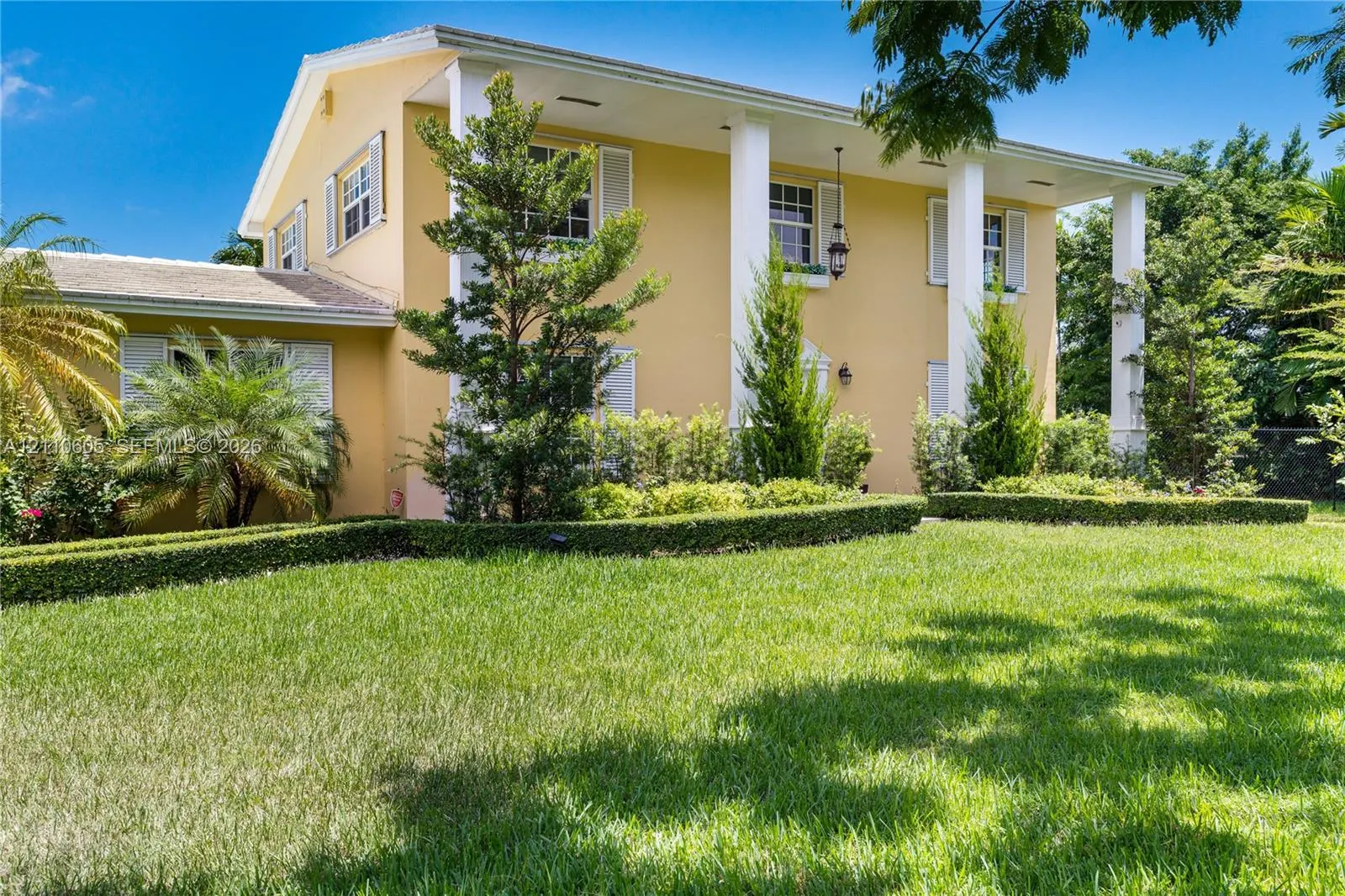 11401 SW 72nd Place