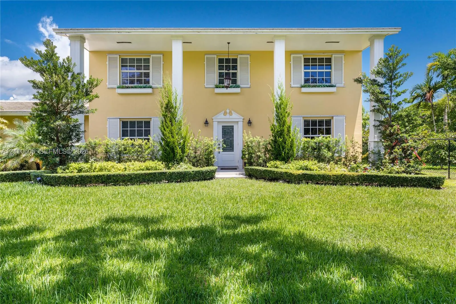 11401 SW 72nd Place