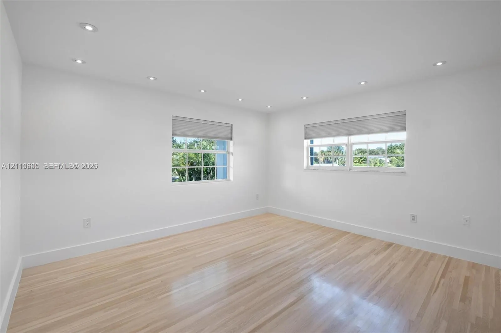 11401 SW 72nd Place