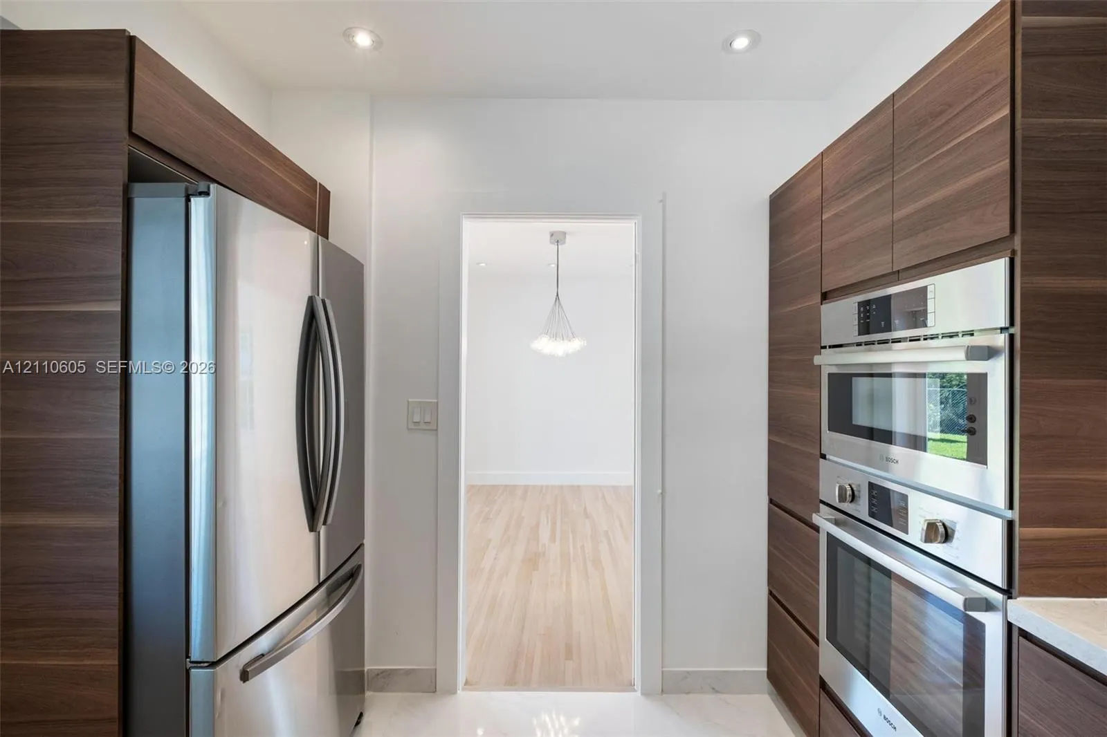 11401 SW 72nd Place