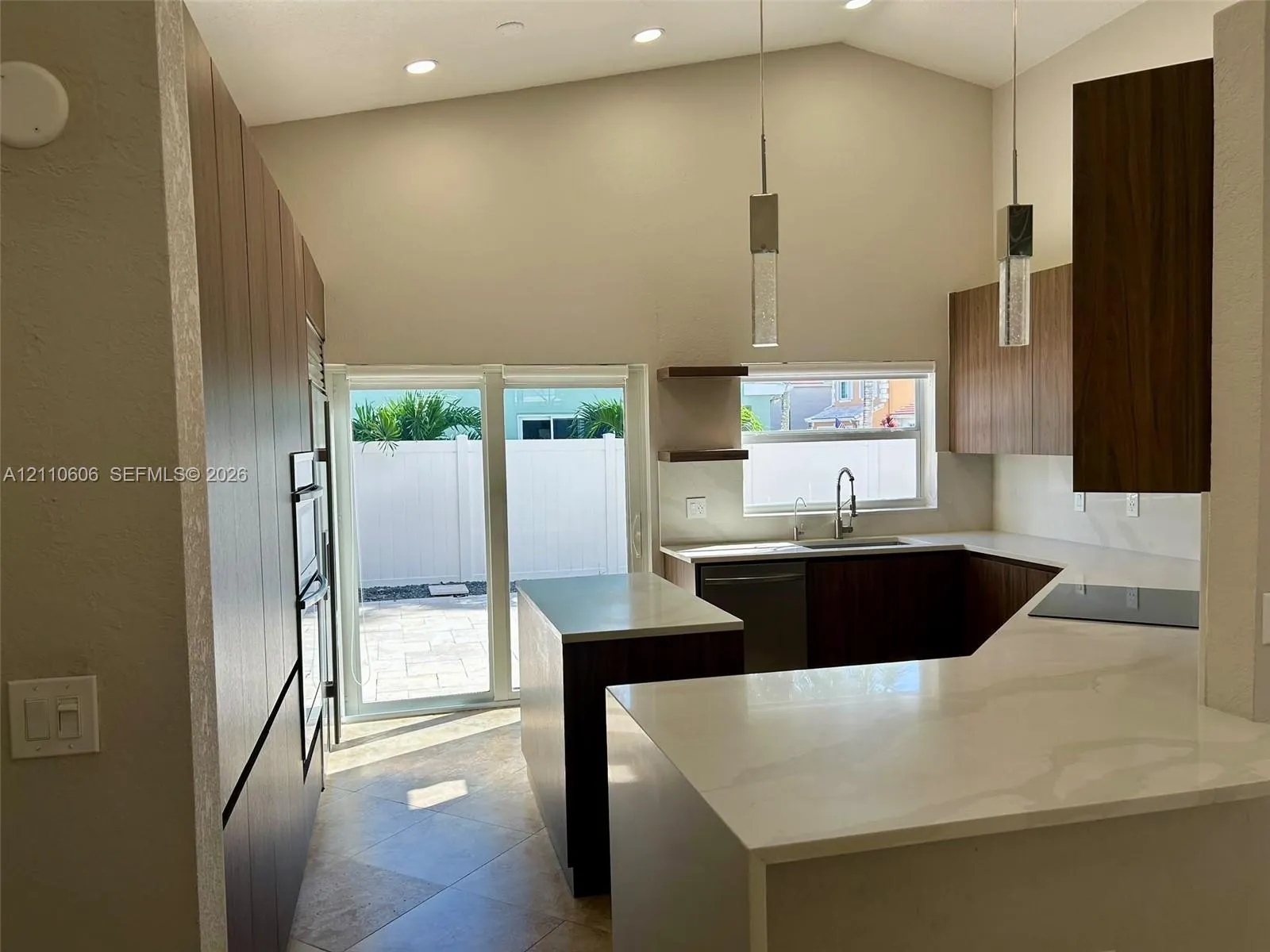 14200 Oak Ridge Drive