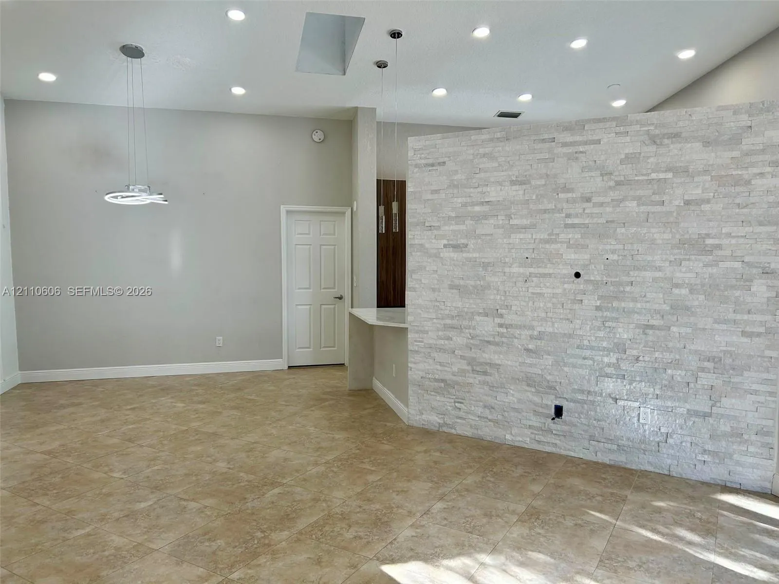 14200 Oak Ridge Drive