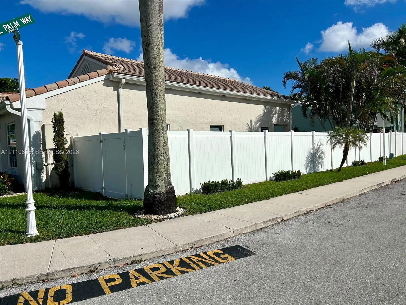 14200 Oak Ridge Drive