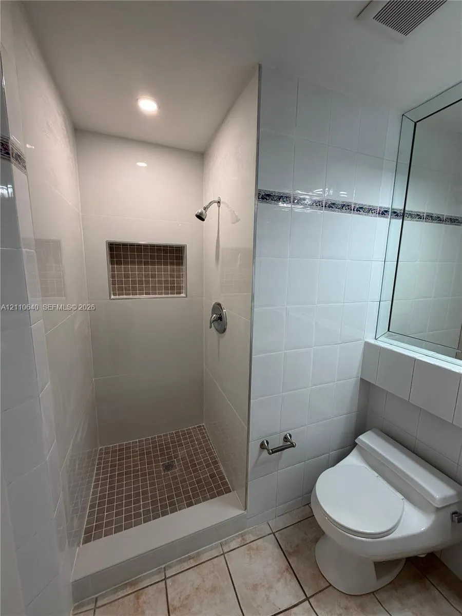 15410 SW 82nd Lane #821