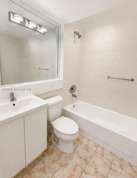 15410 SW 82nd Lane #821