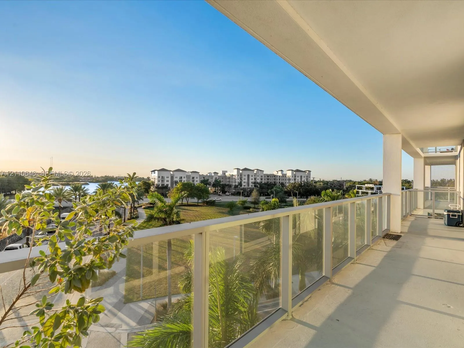 2000 Metropica Way #404