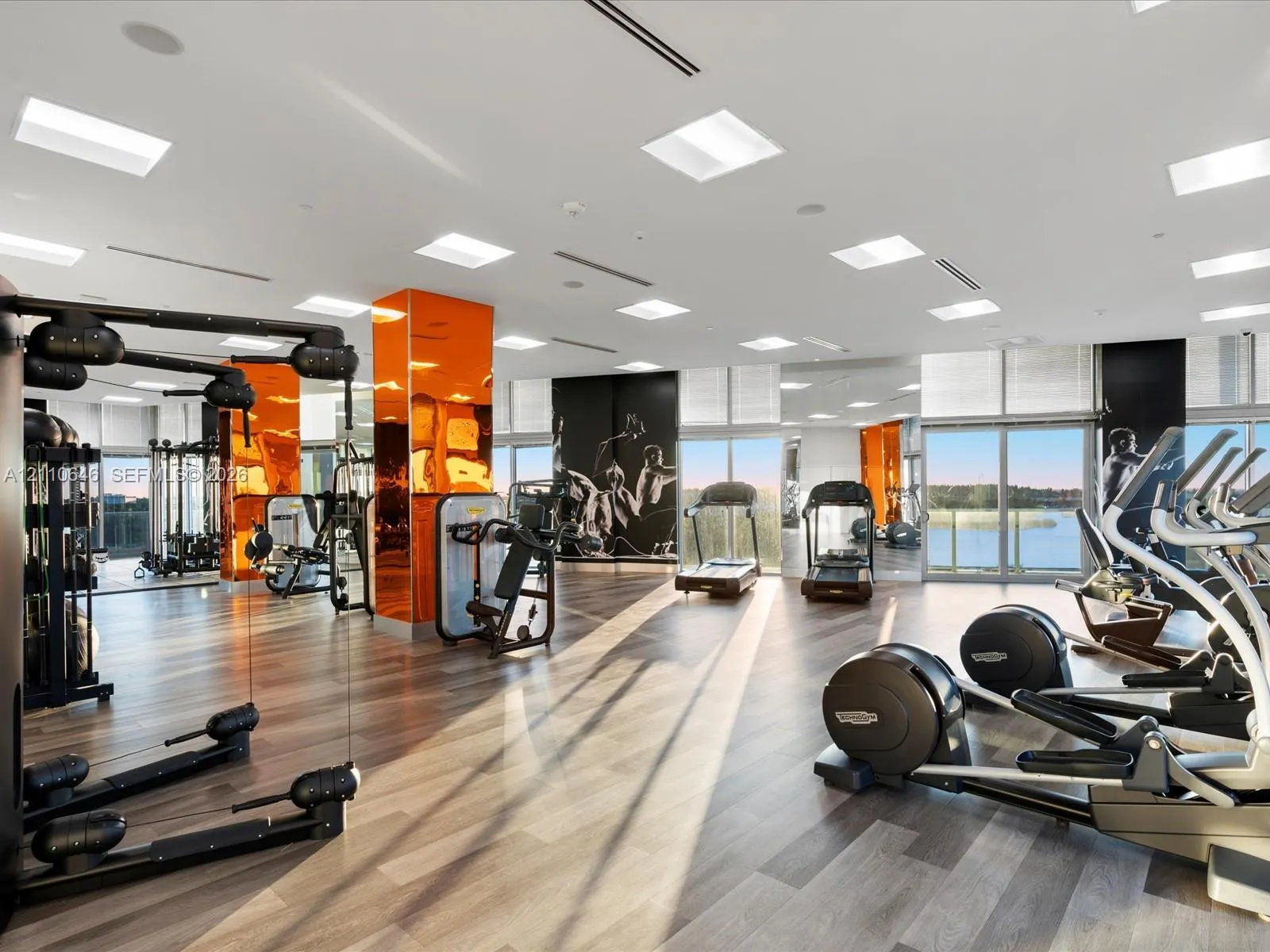 2000 Metropica Way #404