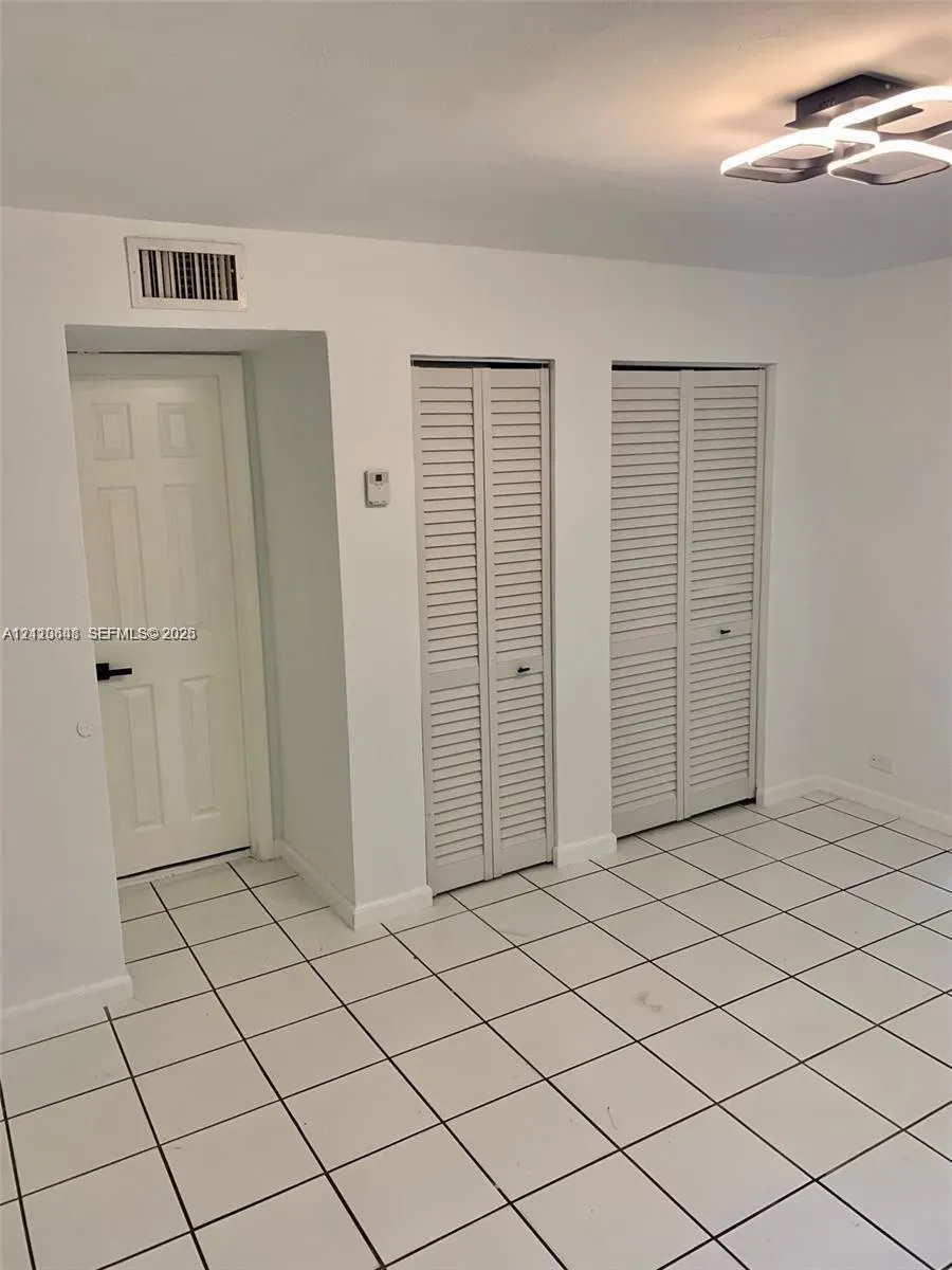 1610 N River Drive #109