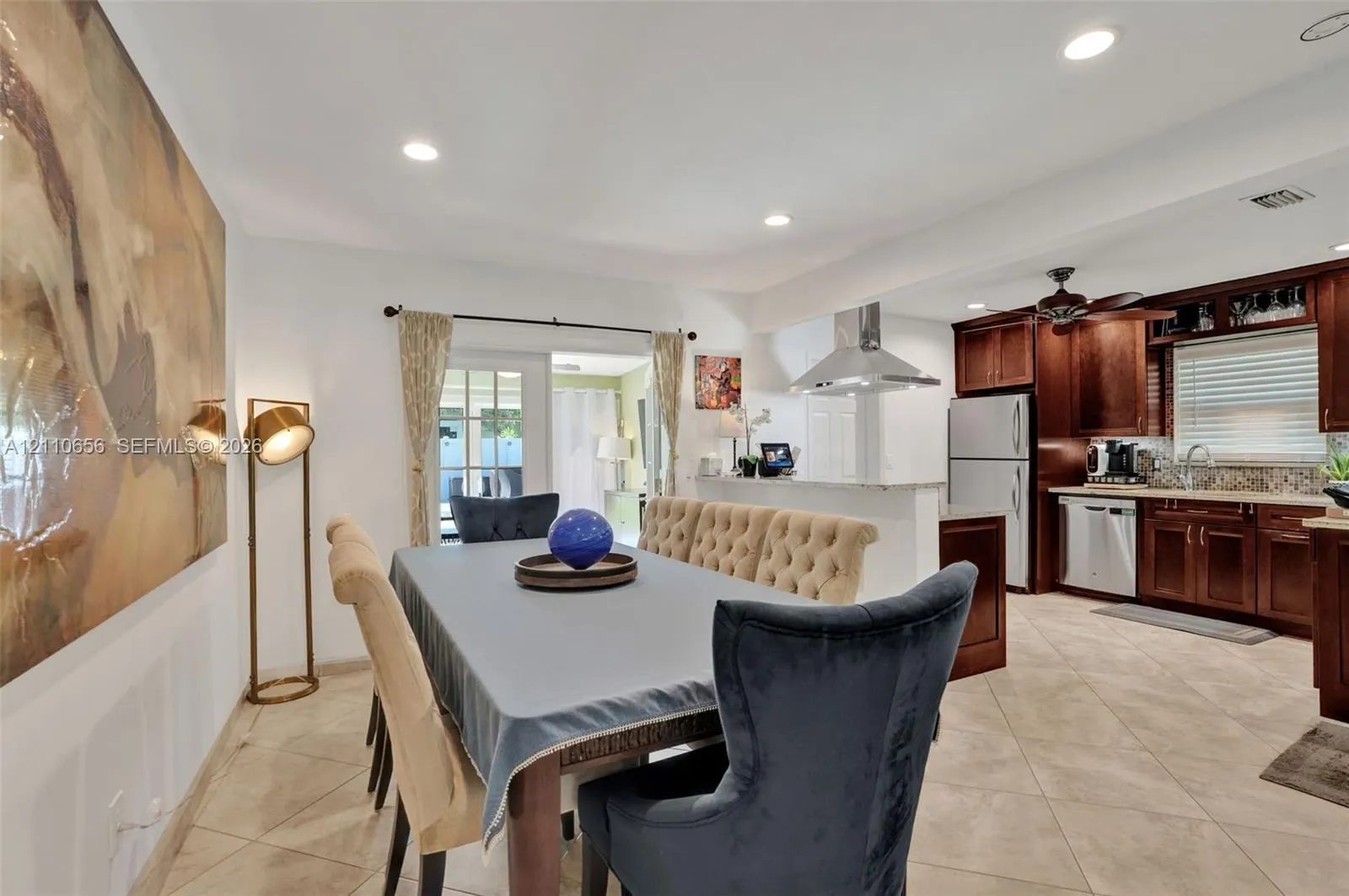 30 NE 48th Court