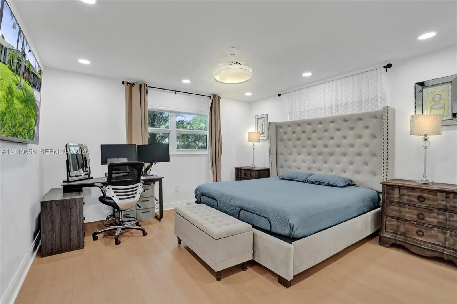 30 NE 48th Court