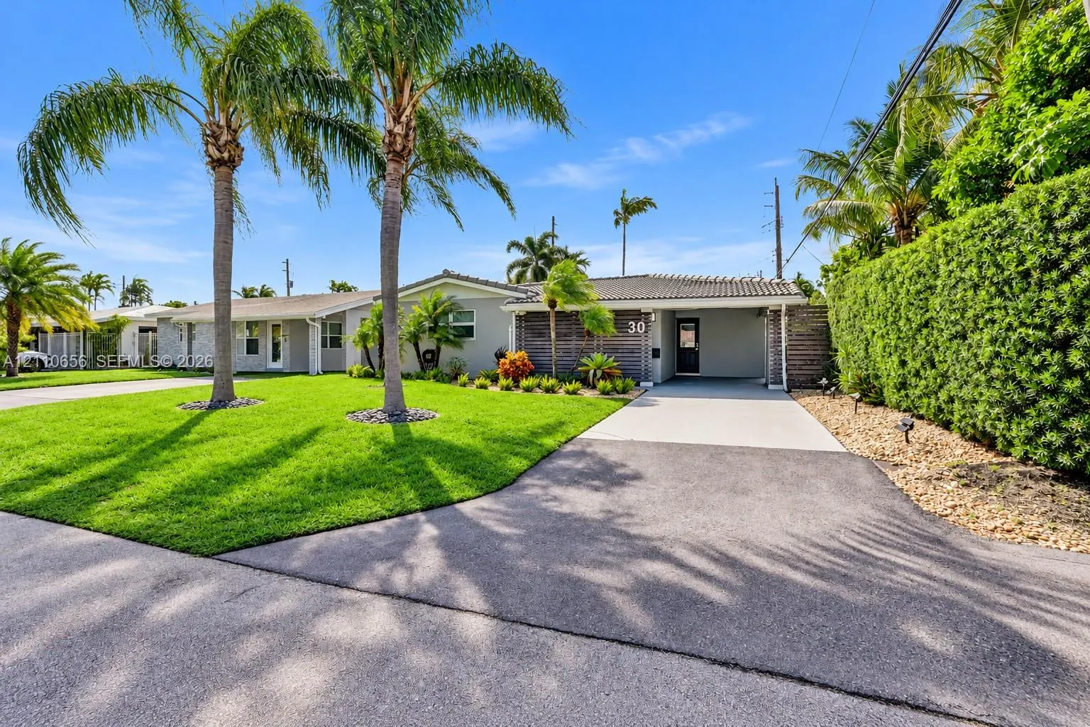 30 NE 48th Court