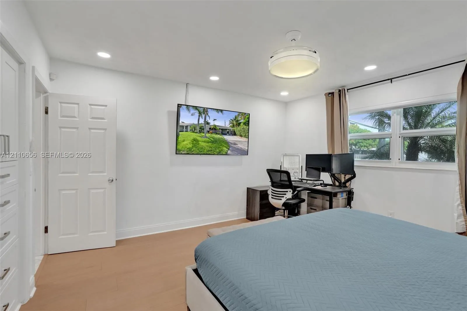 30 NE 48th Court