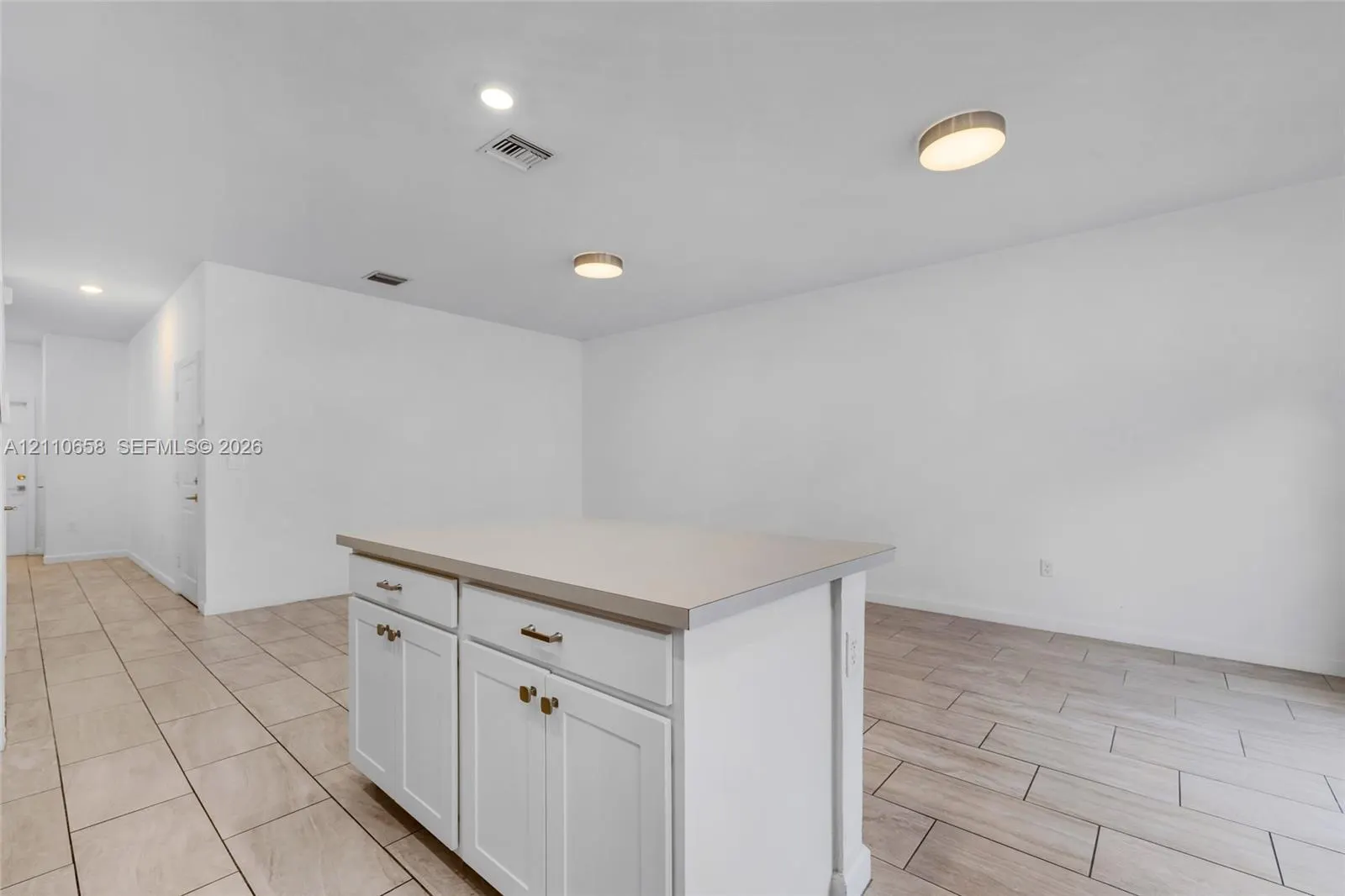 1150 SW 6th Avenue