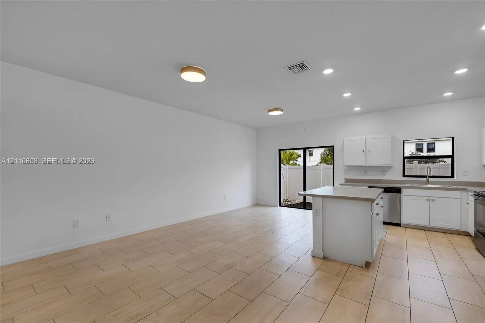1150 SW 6th Avenue