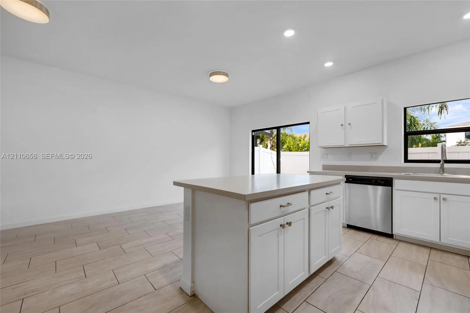 1150 SW 6th Avenue