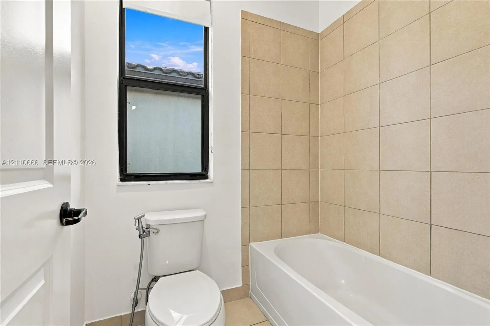 3293 W 98th Place