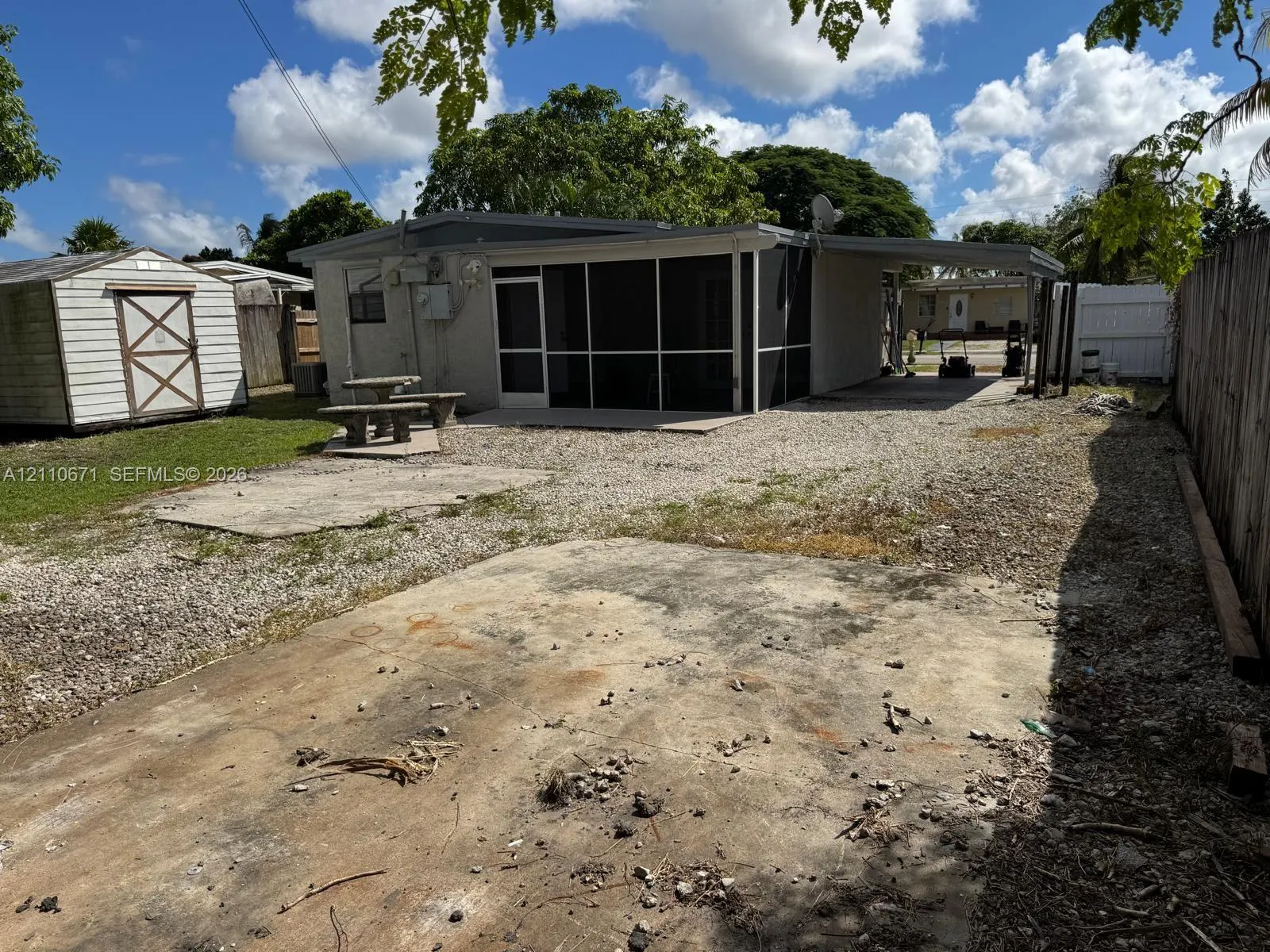 4541 SW 40th Street