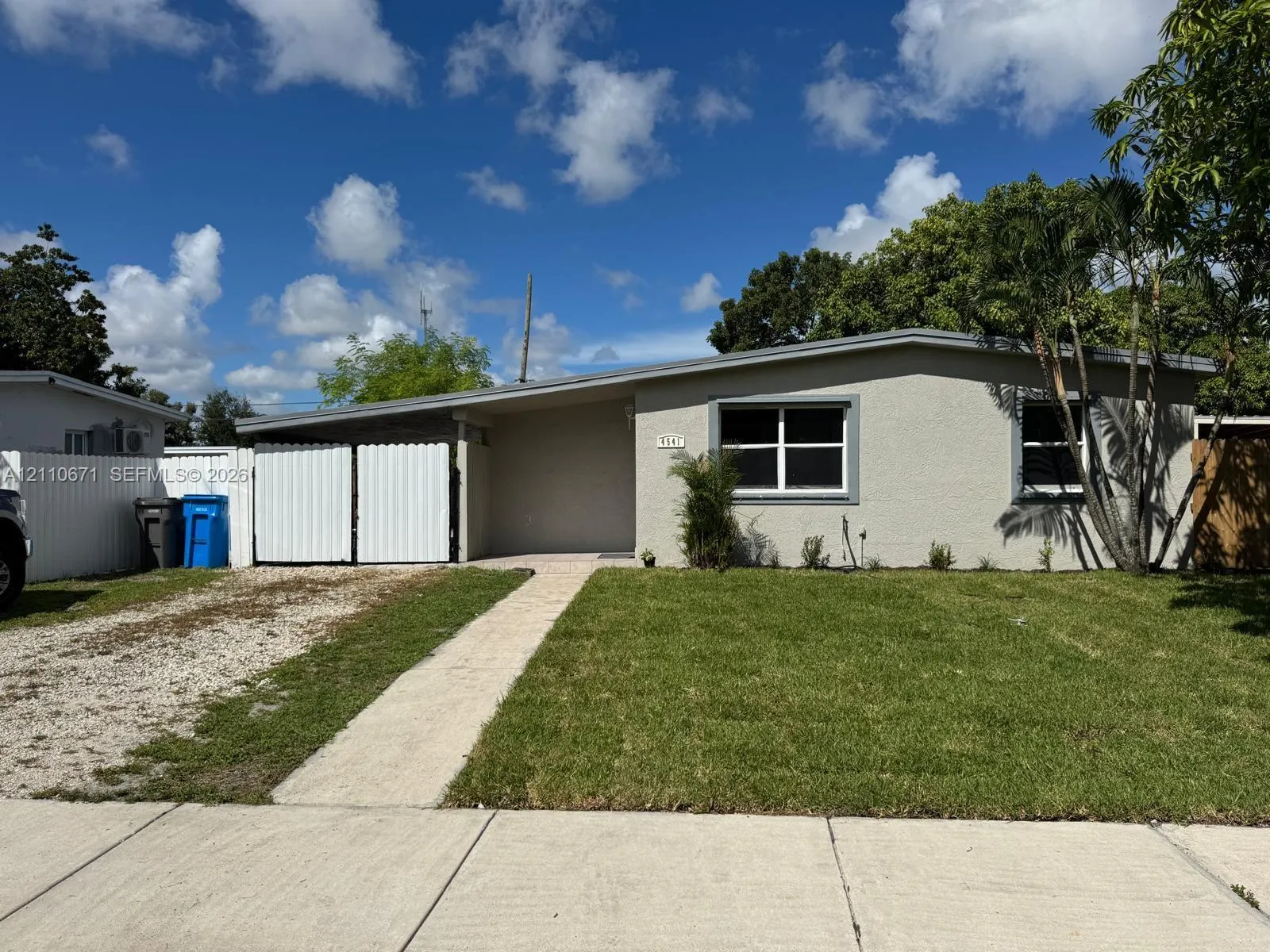 4541 SW 40th Street