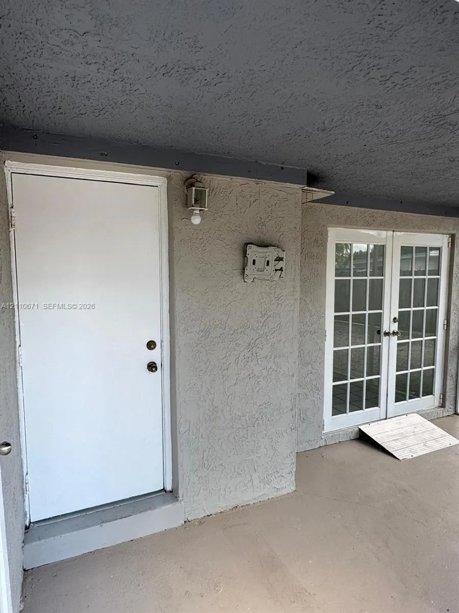 4541 SW 40th Street