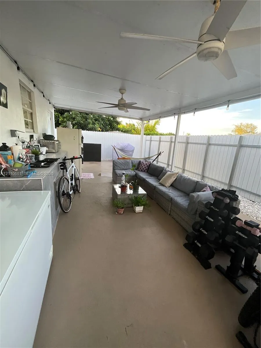 25627 SW 125th Place