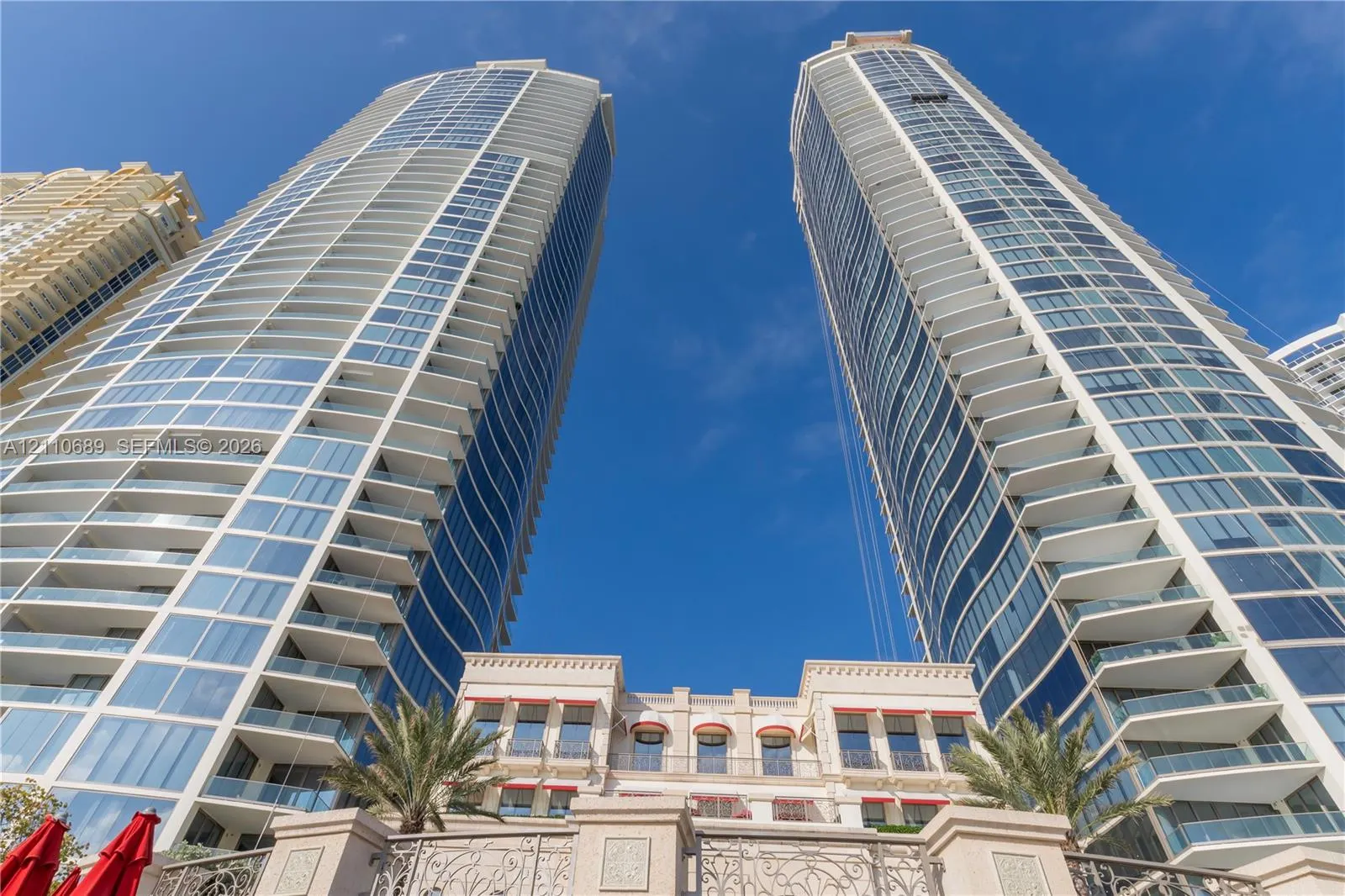 17901 Collins Avenue #2704