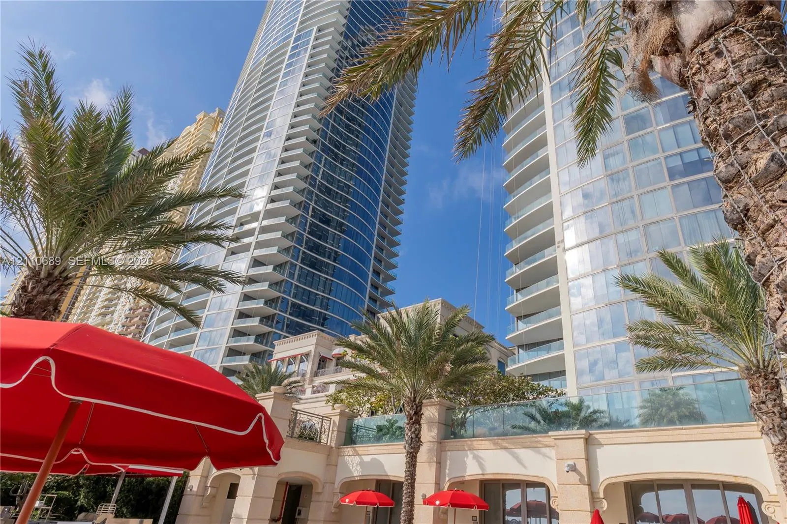 17901 Collins Avenue #2704