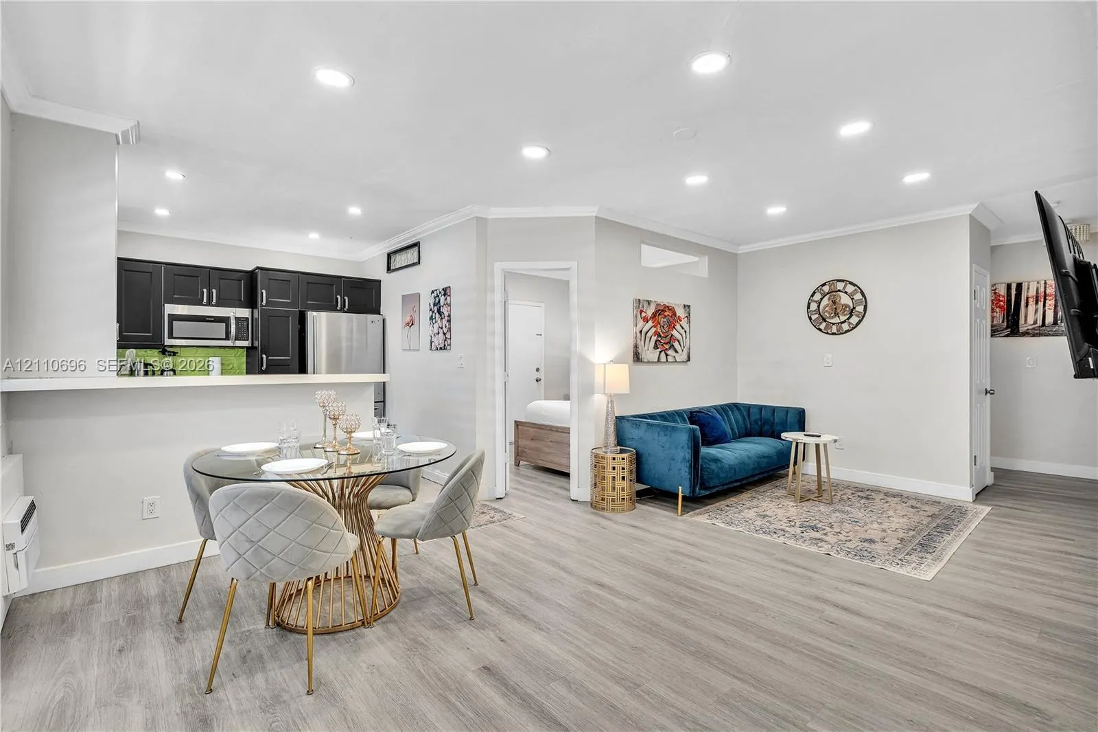 10004 E Bay Harbor Drive #8
