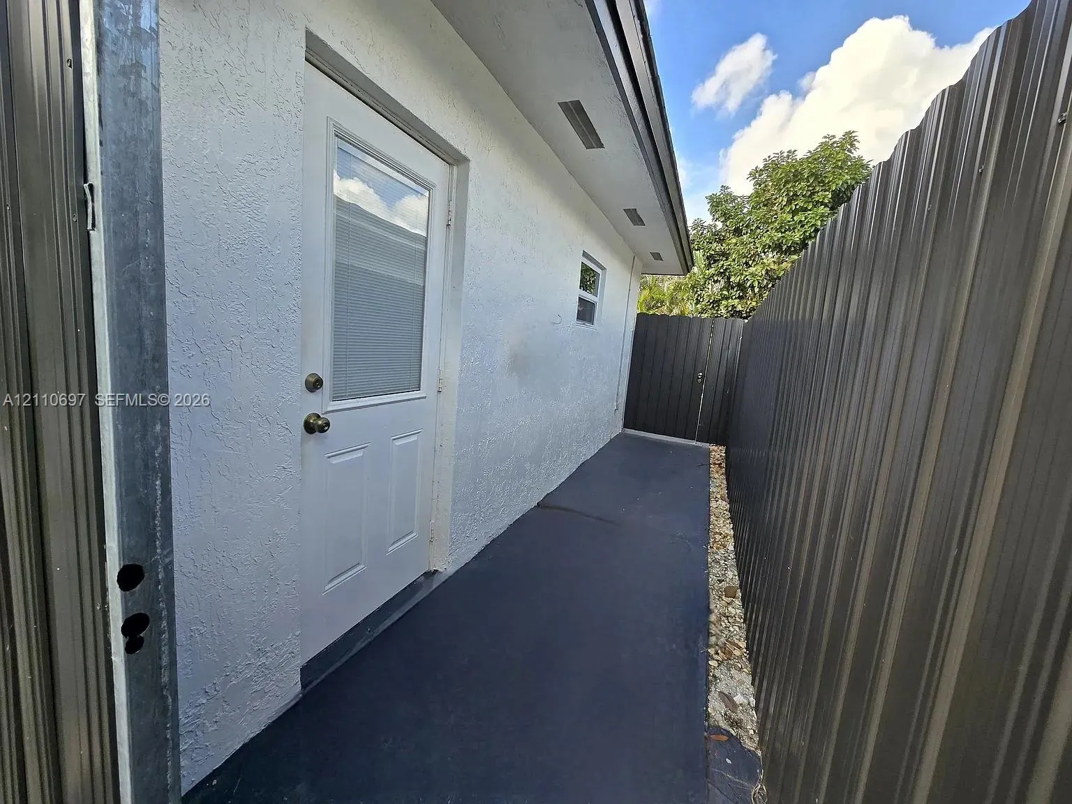 18132 SW 113th Avenue #south