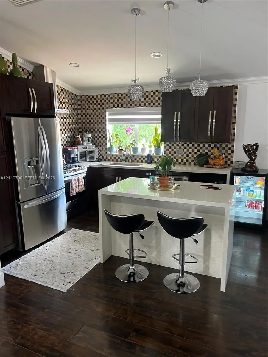 5861 SW 149th Court