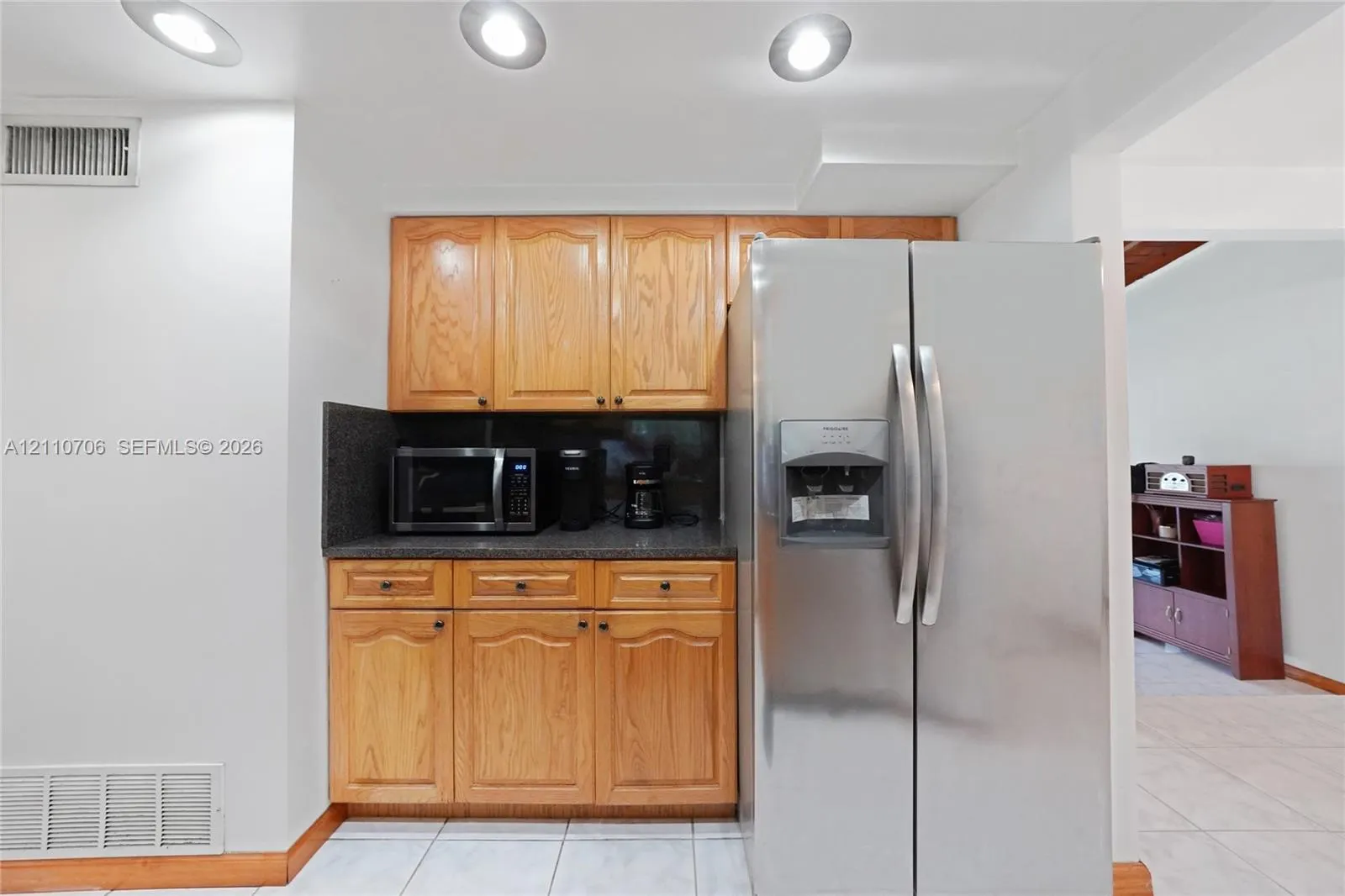 611 NE 177th Street