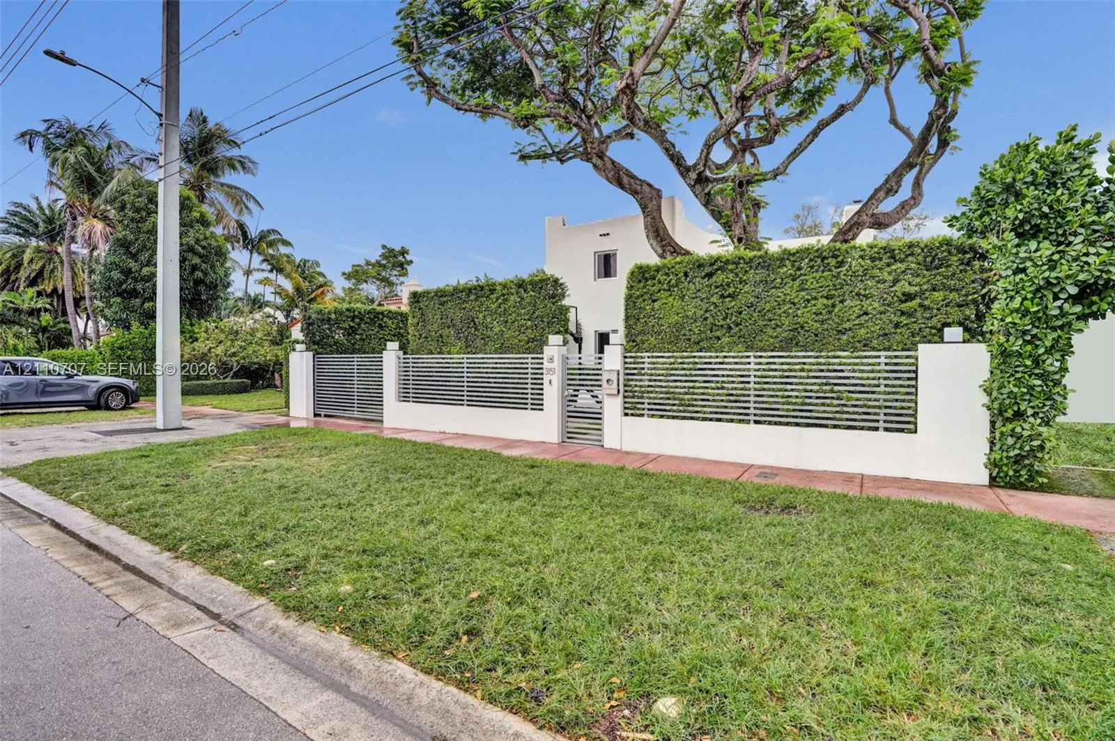 3151 Sheridan Avenue #2
