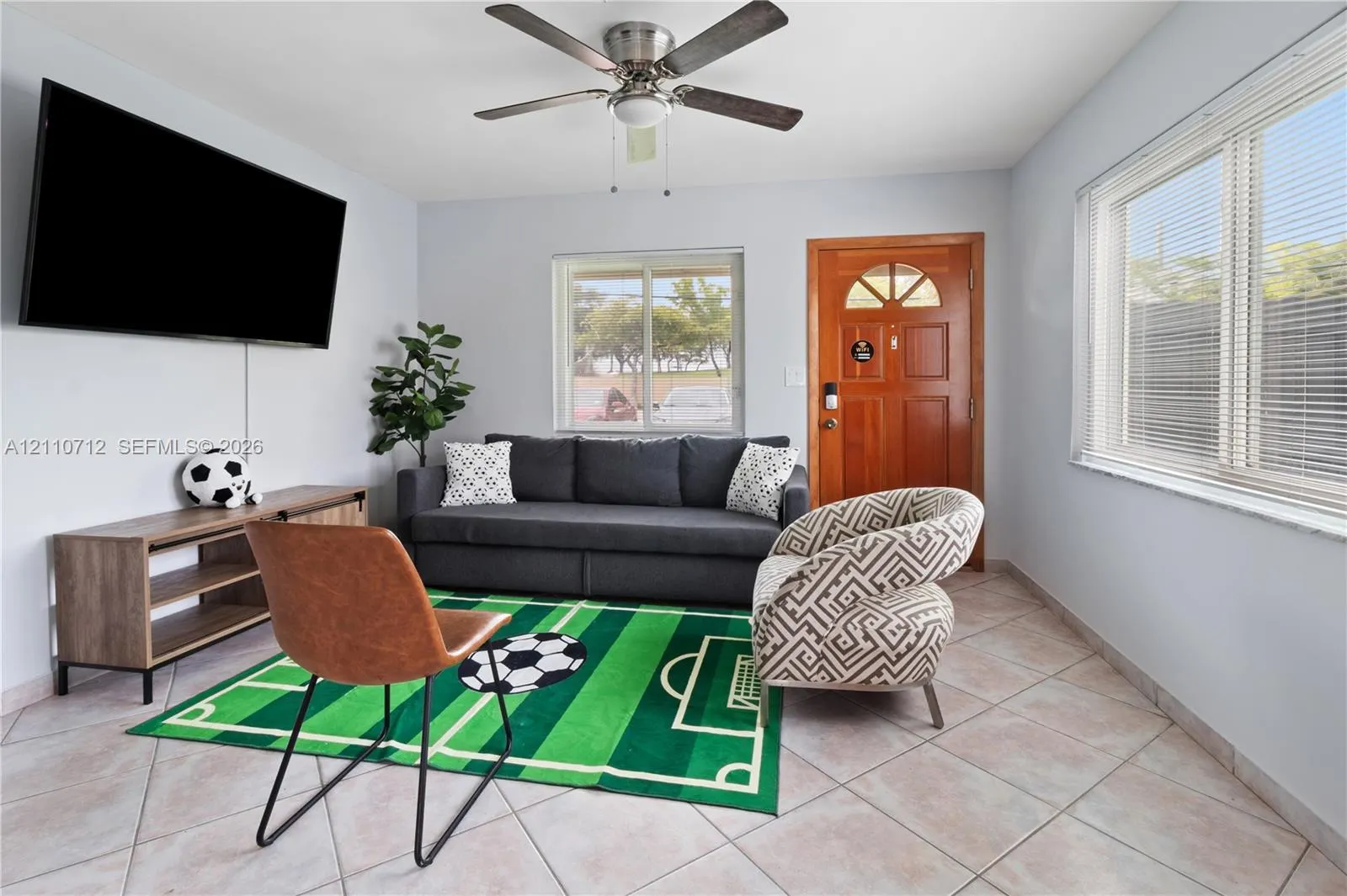 1201 NW 10th Street #1-2