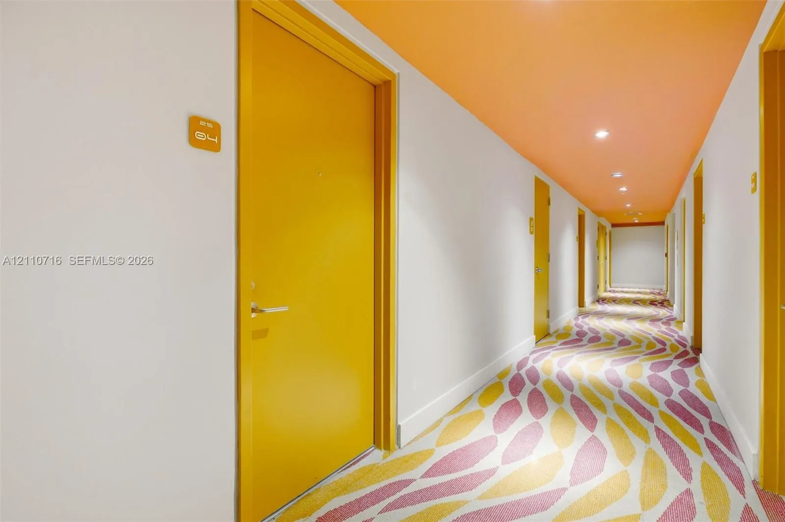 31 SE 6th Street #2504