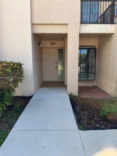 2297 SW 15th Street #125
