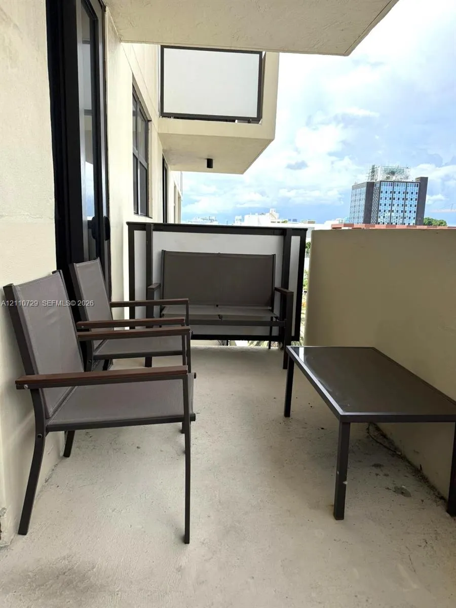 1621 Collins Avenue #703