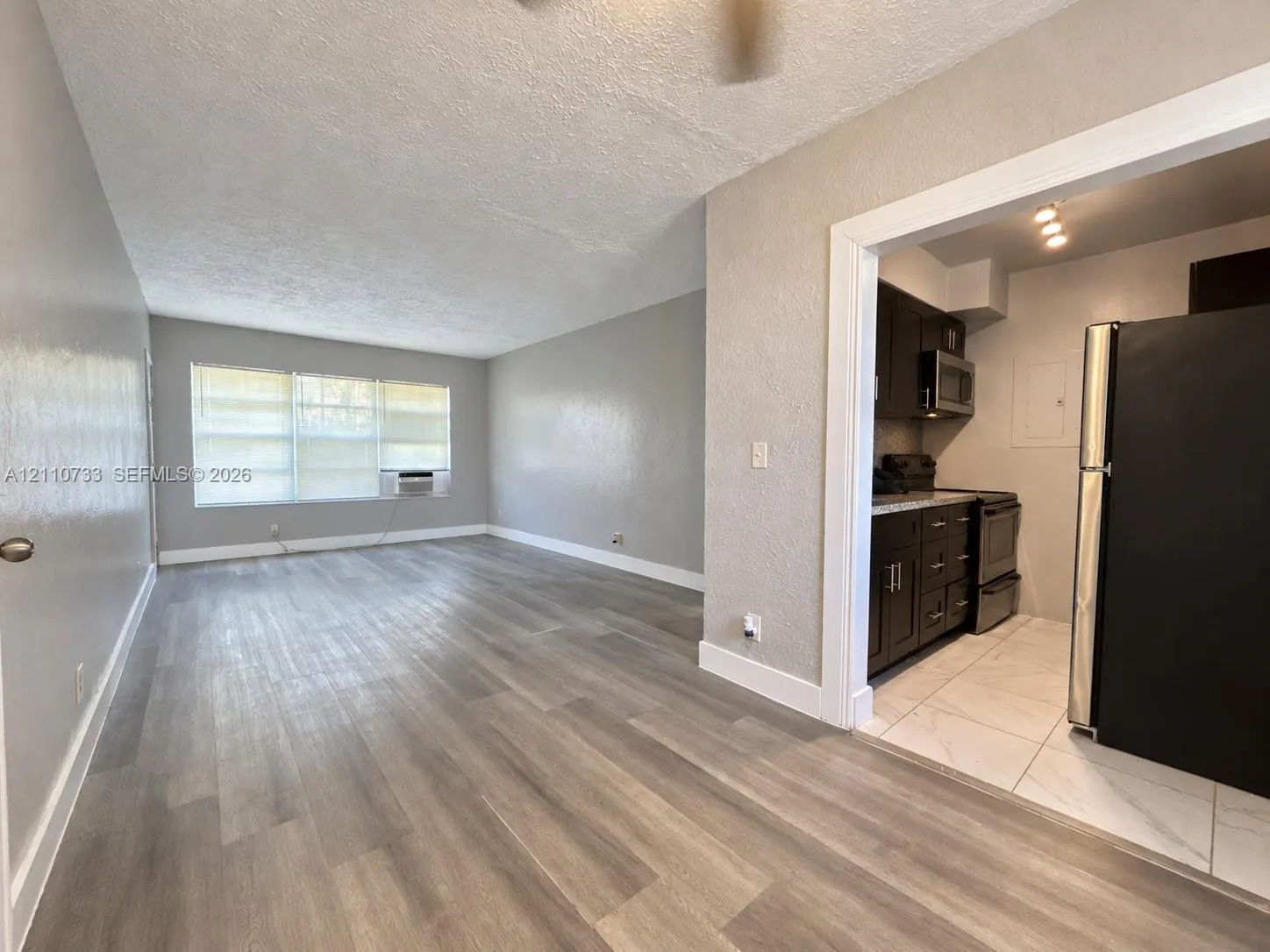 6940 Bay Drive #4