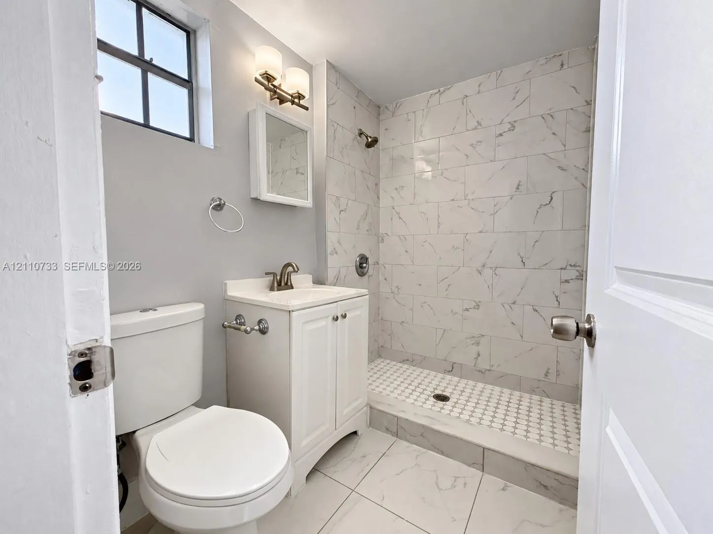 6940 Bay Drive #4