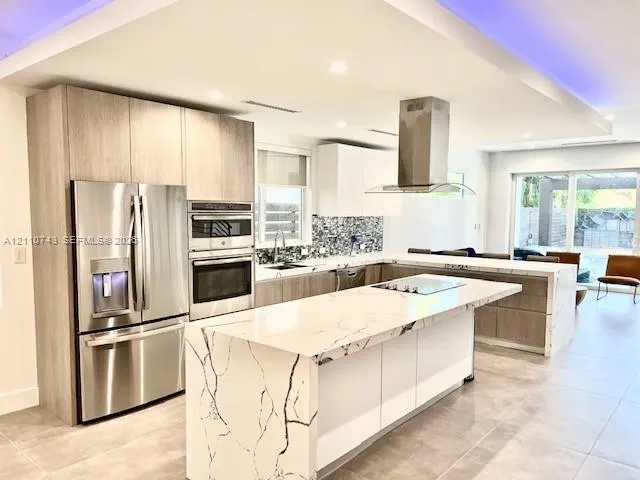 3056 SW 18 Street #3056