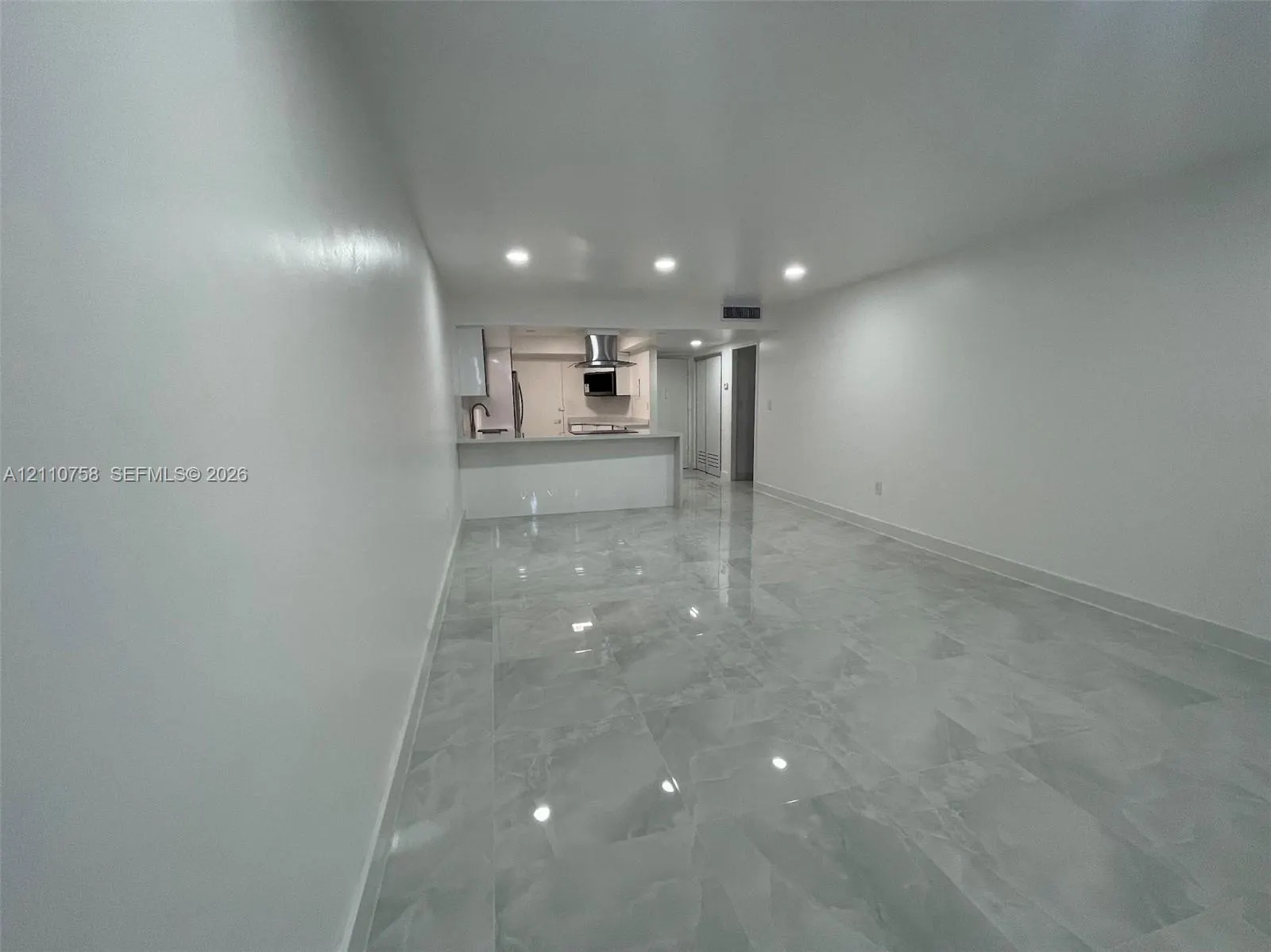 1351 NE Miami Gardens Drive #1202E