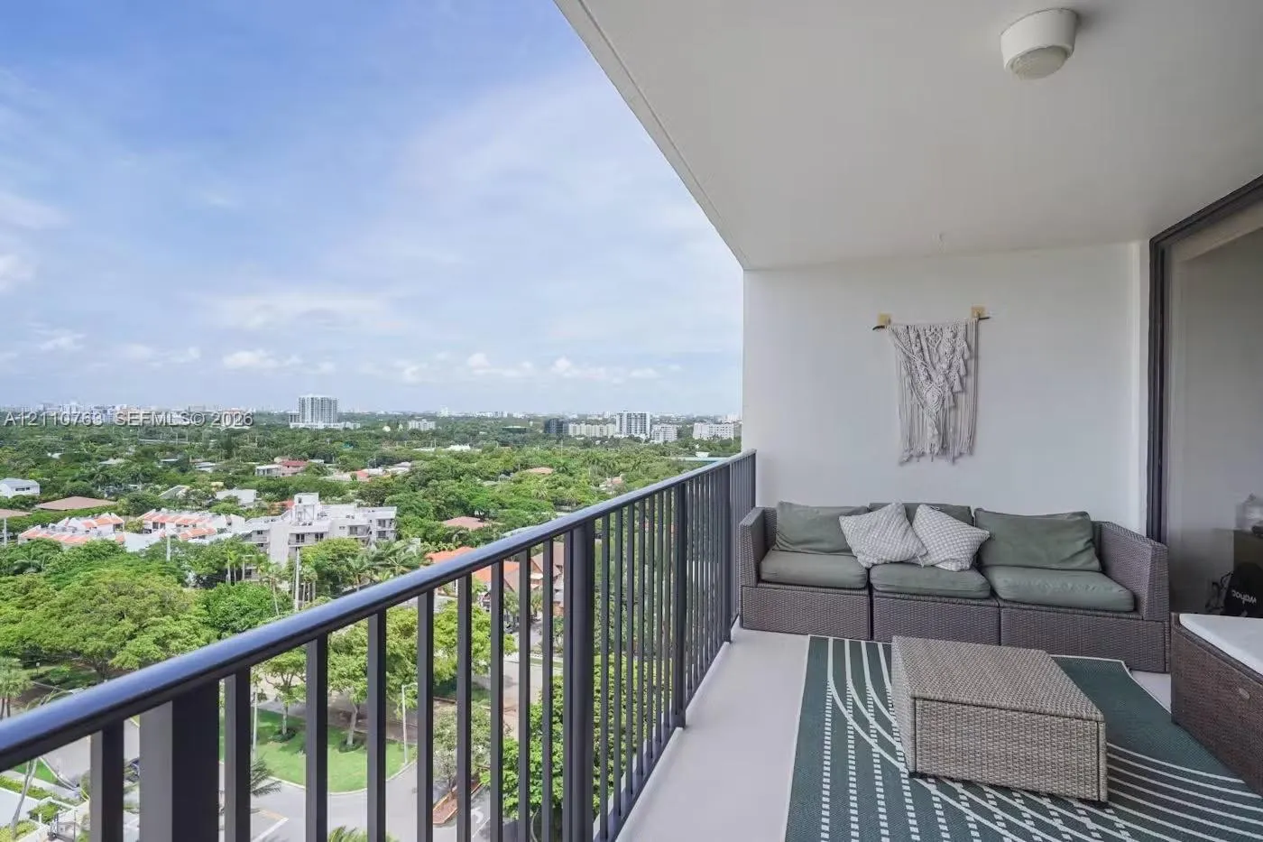 1901 Brickell Avenue #B1706