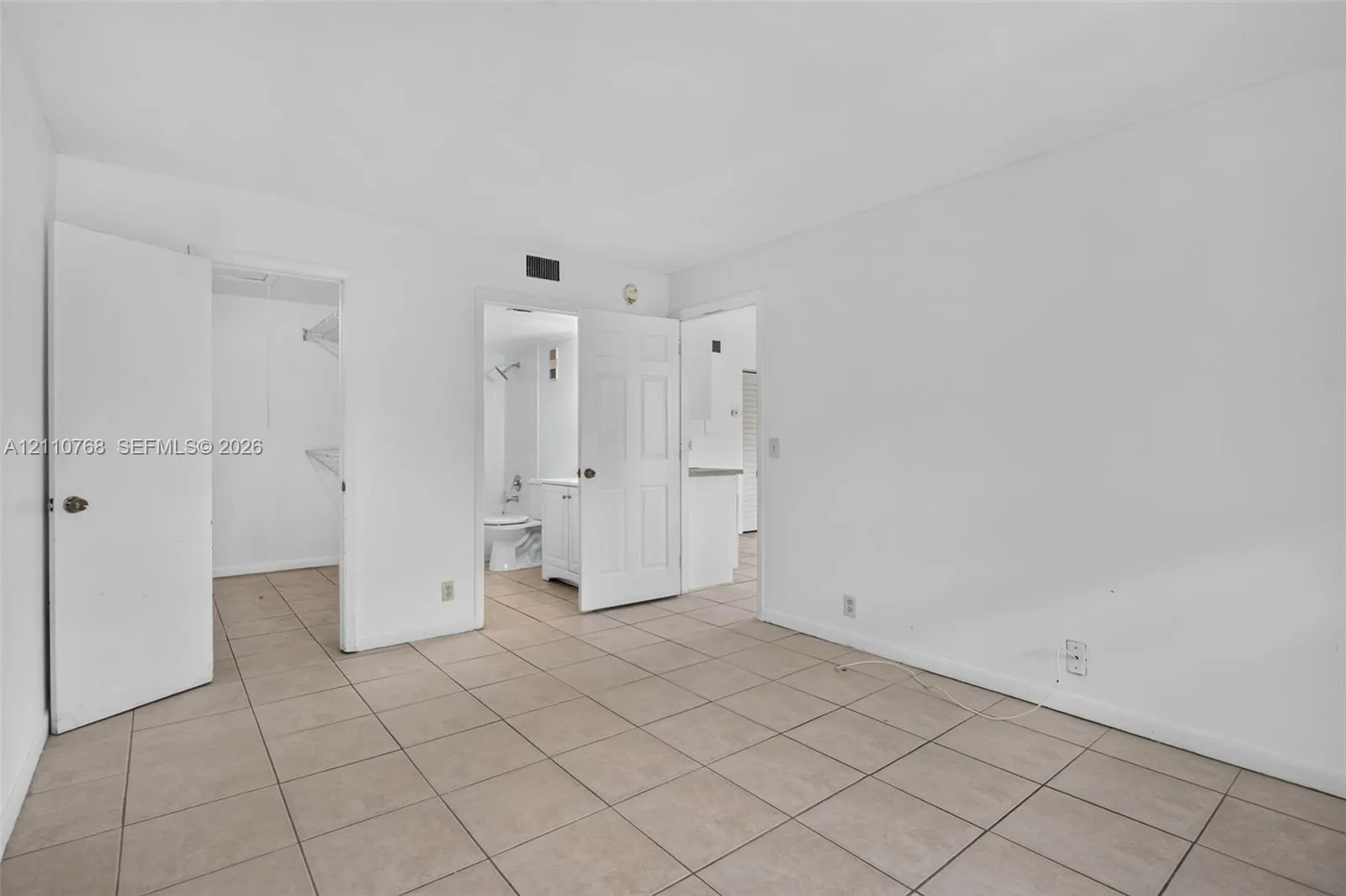 2070 NW 43rd Terrace #7