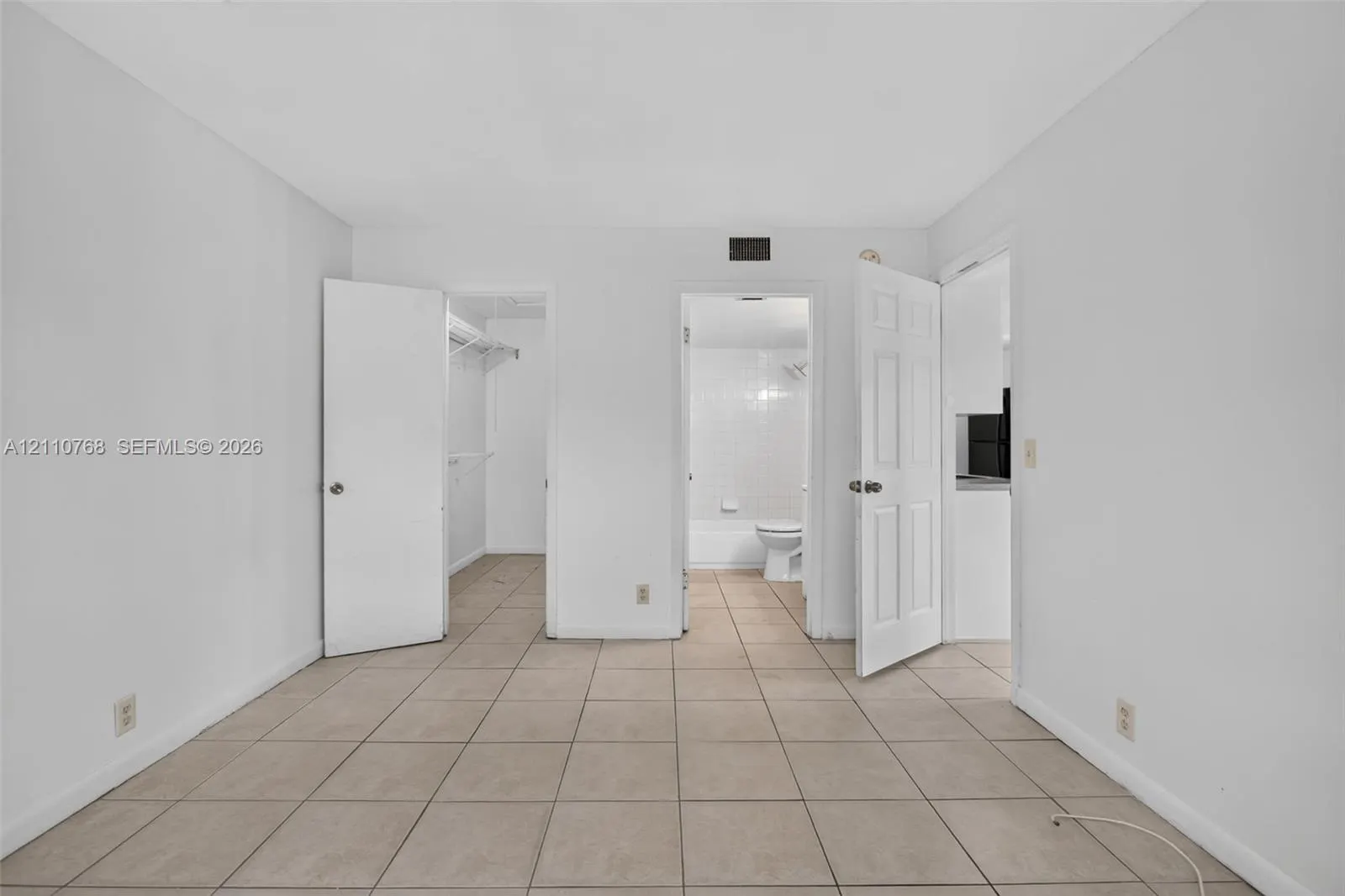 2070 NW 43rd Terrace #7
