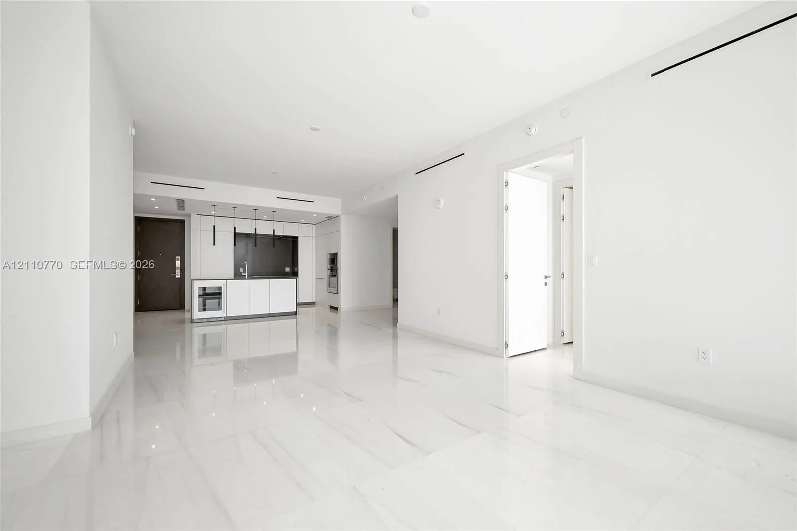 300 Biscayne Boulevard Way #1705W