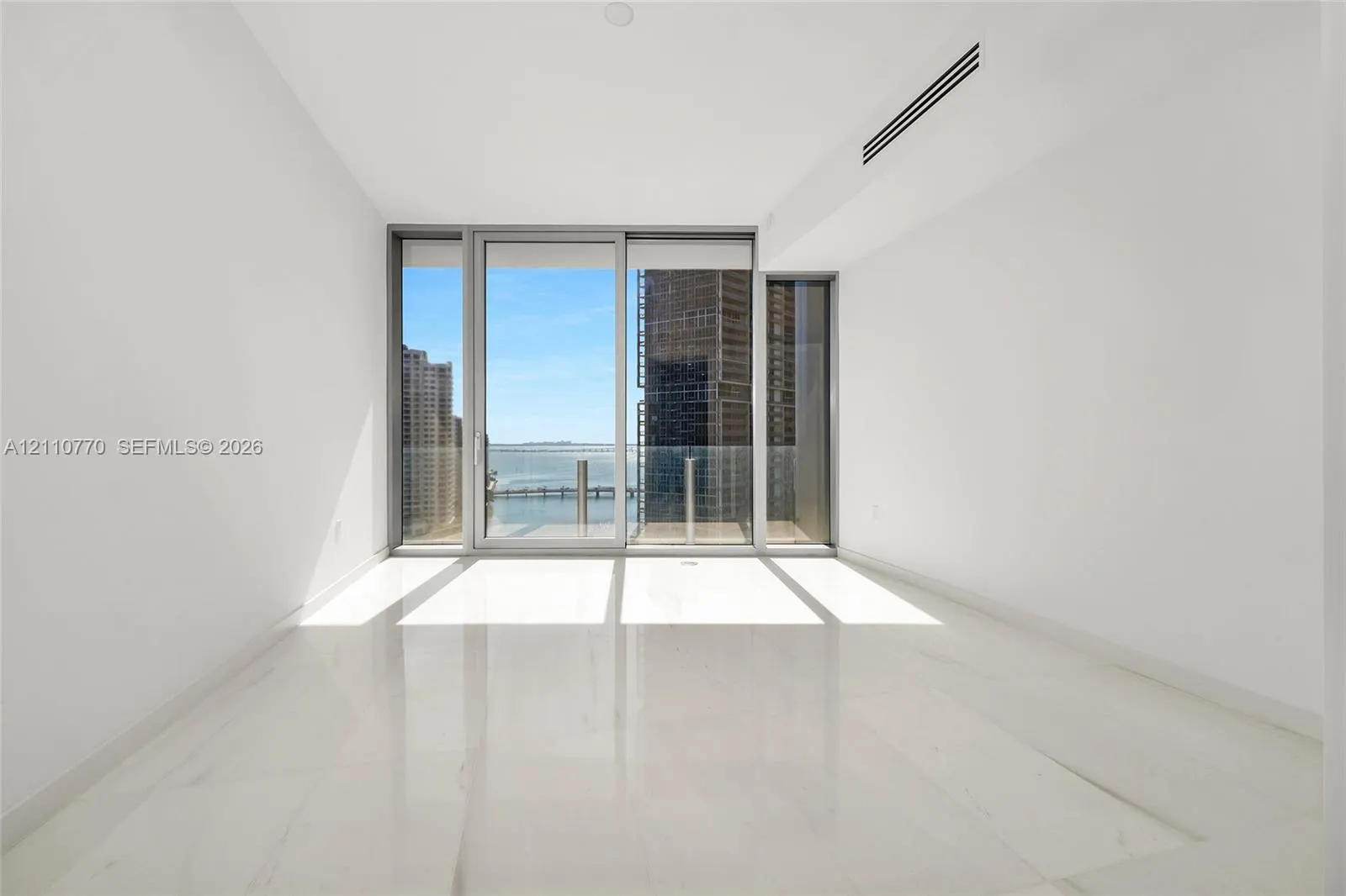 300 Biscayne Boulevard Way #1705W